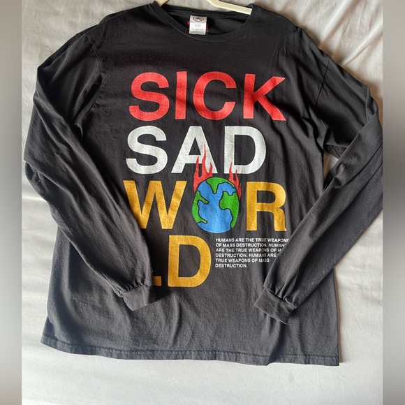 Teen Hearts Graphic Tee Long Sleeve - Picture 2 of 4